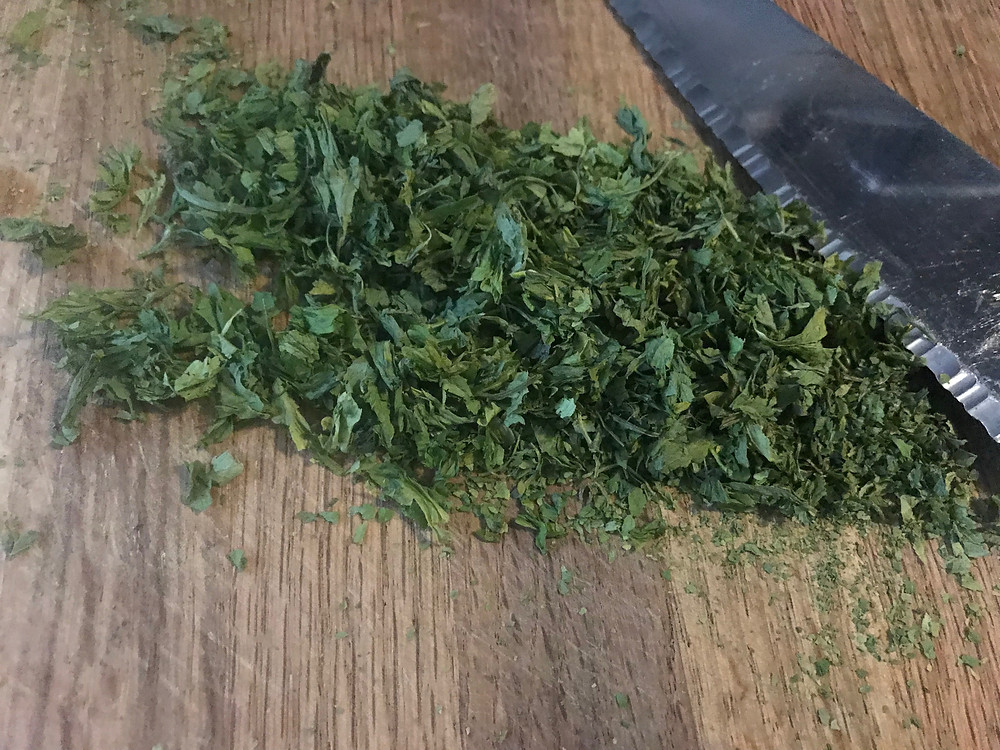 minced parsley
