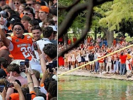 Oklahoma State Replacing Goalpost After Oregon Upset