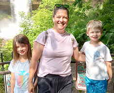 Looper Fam pic_edited_edited_edited.jpg