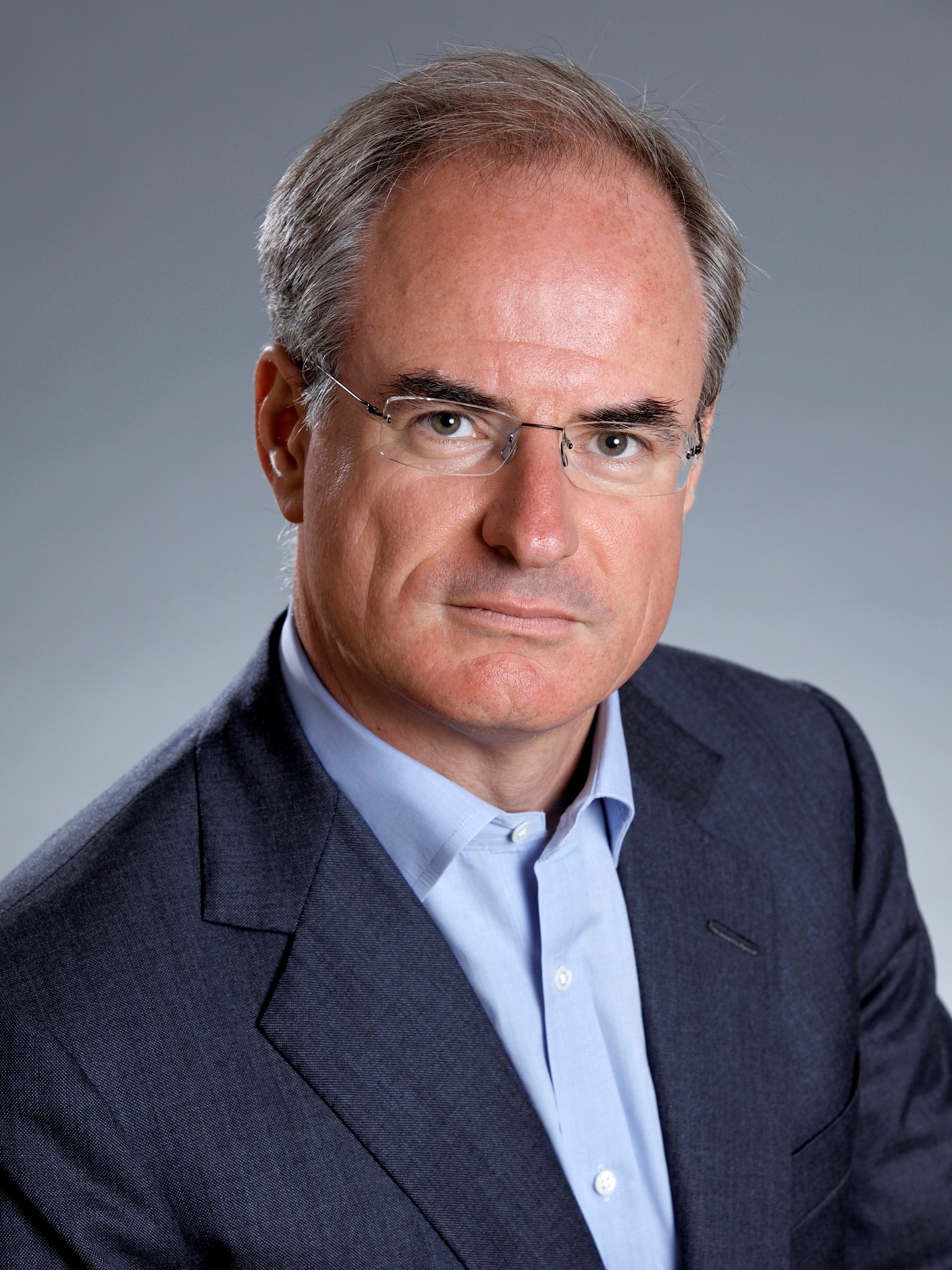 Simon-Clark-4x3-1 (1).jpg