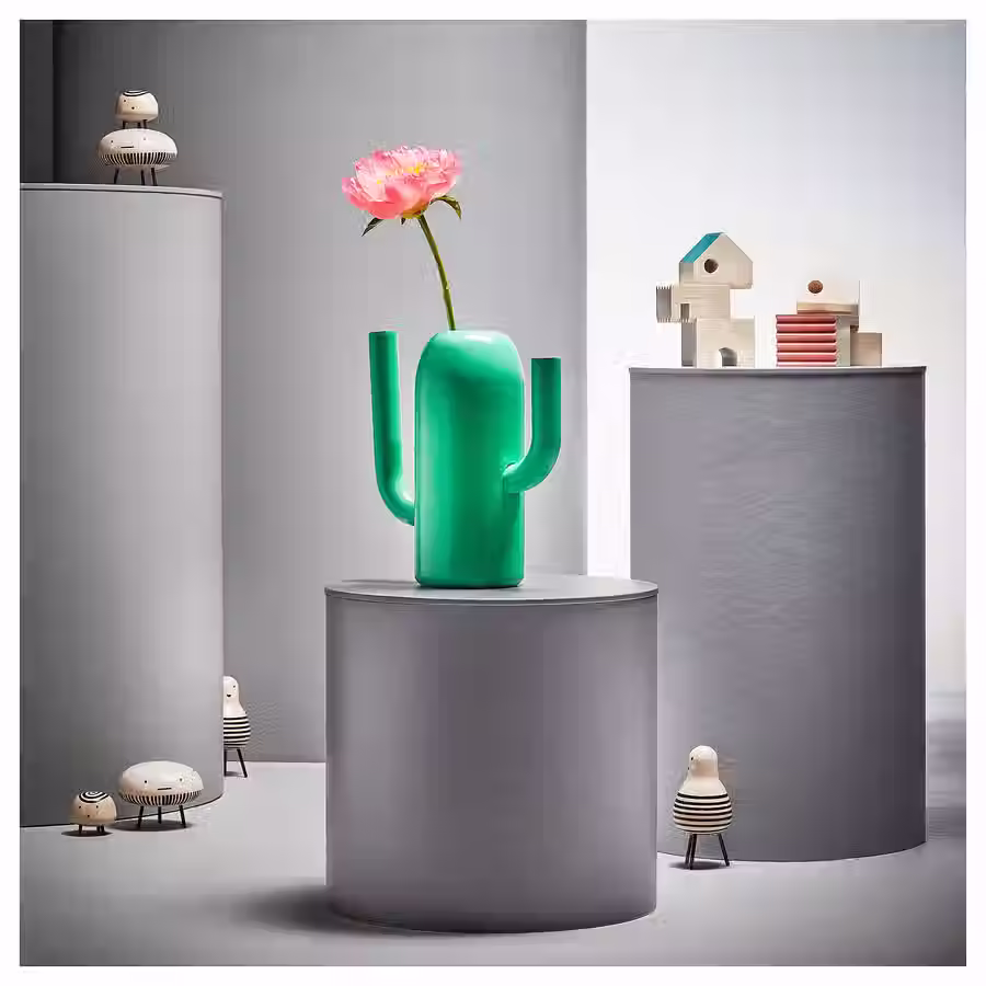 Thumbnail: ARTBUSKE Vase/watering can, bright green, 9 1/2"