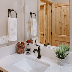 Bearfoot Chalet:  Guest Bath
Big Bear Lake, California