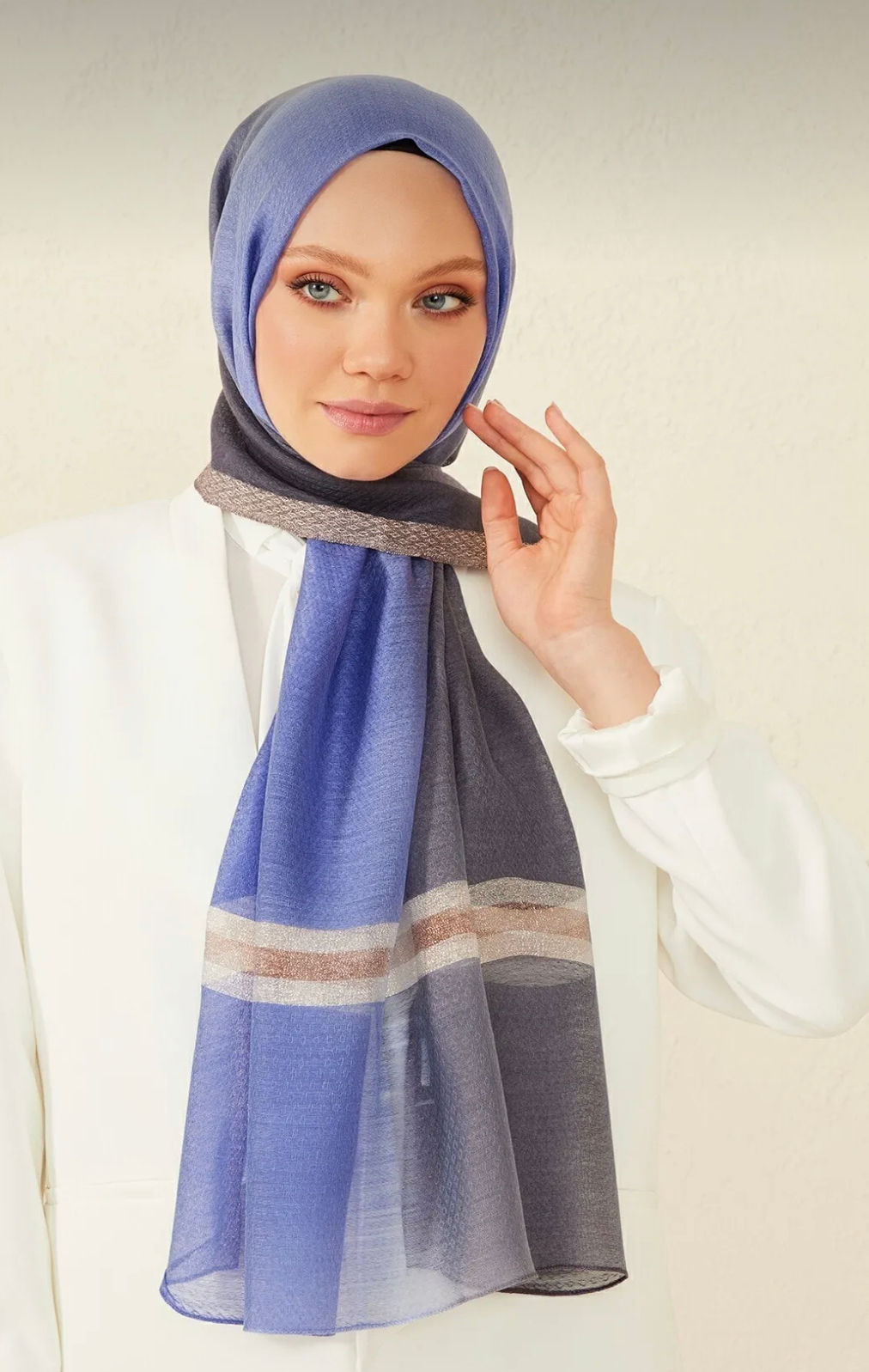 ARMANDA Degrade Simli Şal  / Mavi