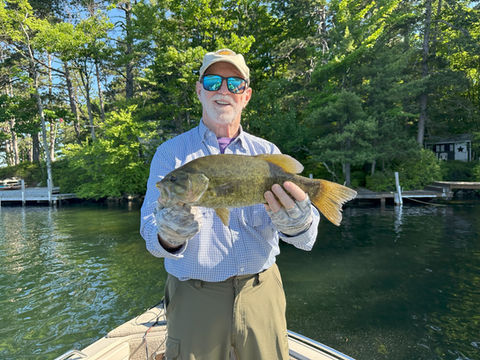Smallmouth bass fishing on Lake Winnipesaukee