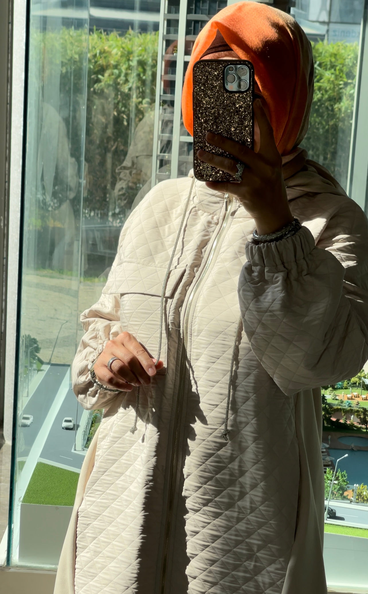 Kapitone detaylı eşofman takımı 