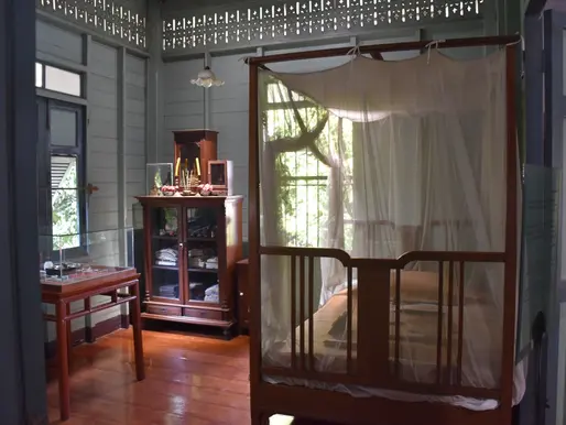 A Day Exploring Bangkok’s Art & Vintage Scene