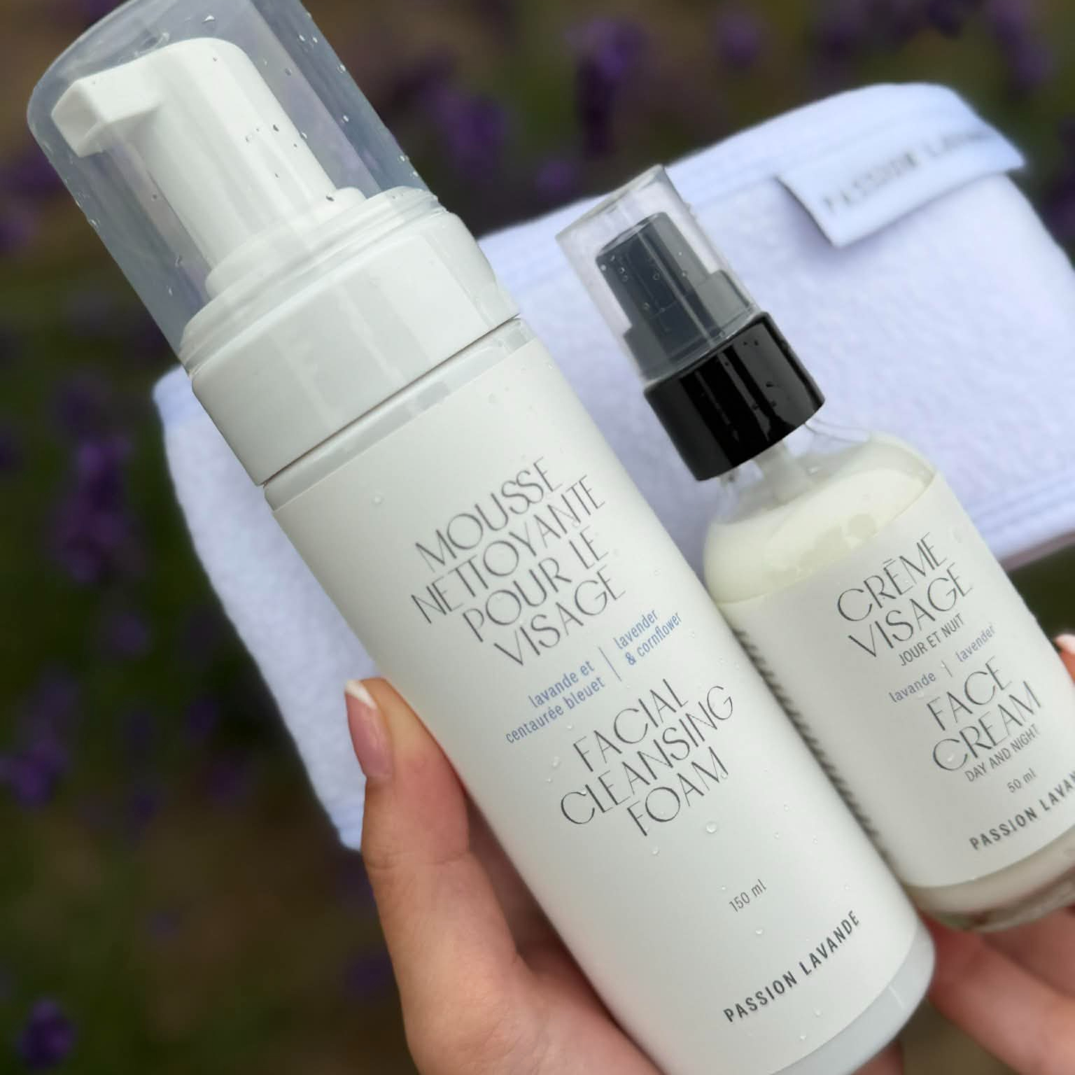 Duo visage - Crème hydratante et mousse nettoyante et bandeau visage