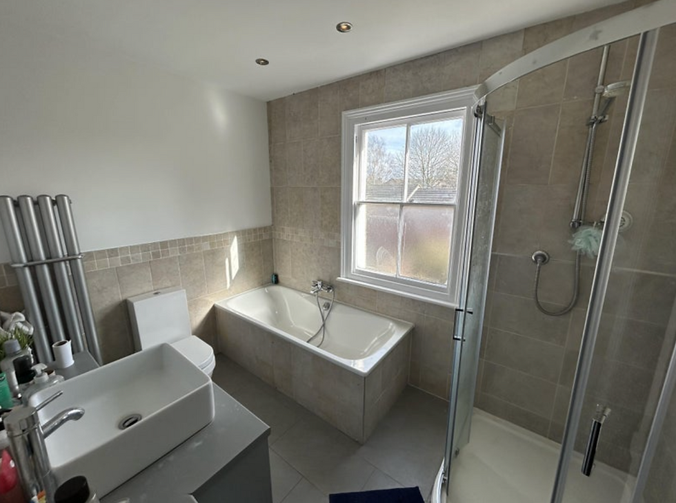 Thumbnail: 22 West Avenue Room 1