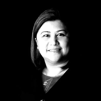 michelle jambora headshot_edited_edited.