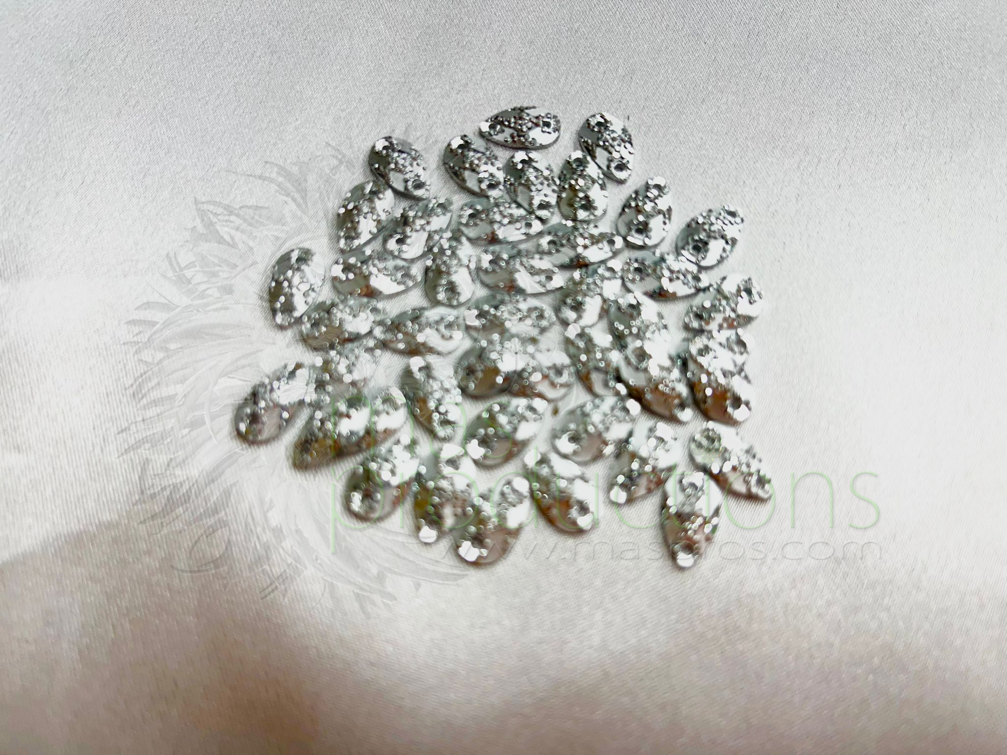 Stardust Cluster Rhinestone