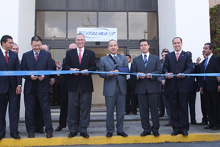inauguracin-de-la-planta-ensambladora-motocicletas-italika-10-09-08_3008581880_o.jpg