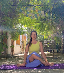 Italia 698 Espacio Chi / Tres arroyos 1149 Adaia Shala