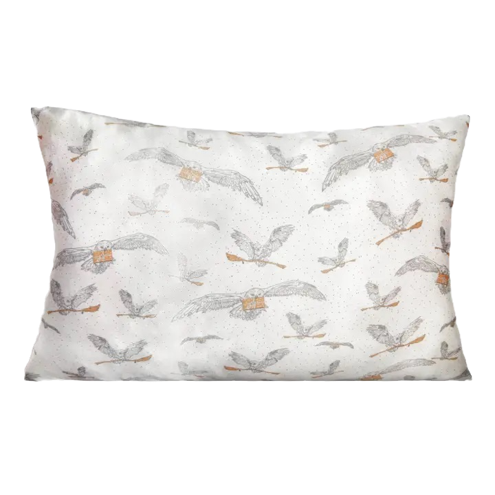 Thumbnail: Harry Potter owls satin pillowcase