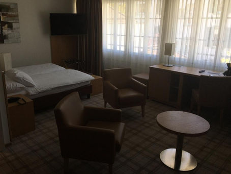 Ideal Hotel Conveniences