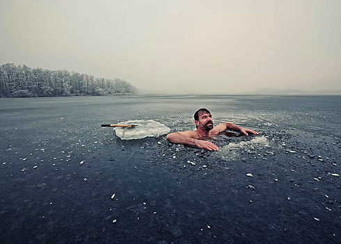 iceman-wim-hof-water.png