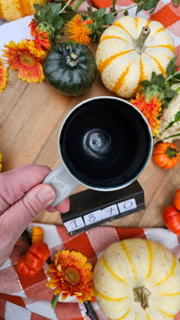 Thumbnail: Gourd Folk Mug  #1870