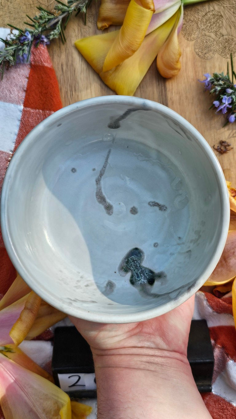 Thumbnail: White Splash Matcha Bowl #2082