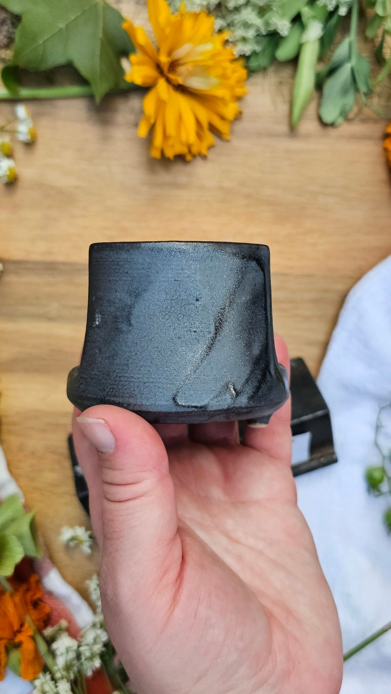 Thumbnail: Simple Black Sponge holder #2165