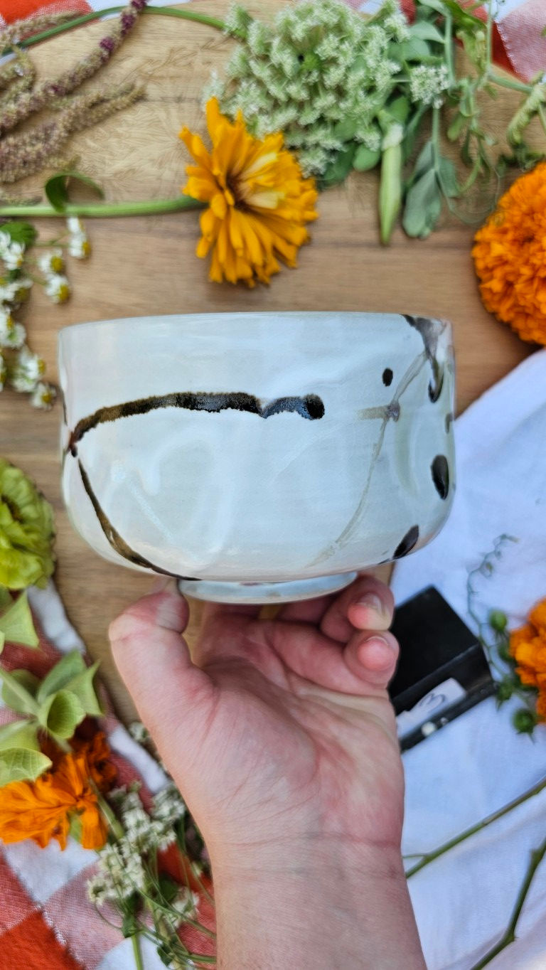 Thumbnail: White Splash Triangular Matcha Bowl #2103