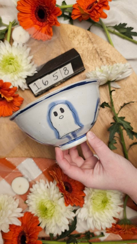 Ghost Mushroom Bowl #1658