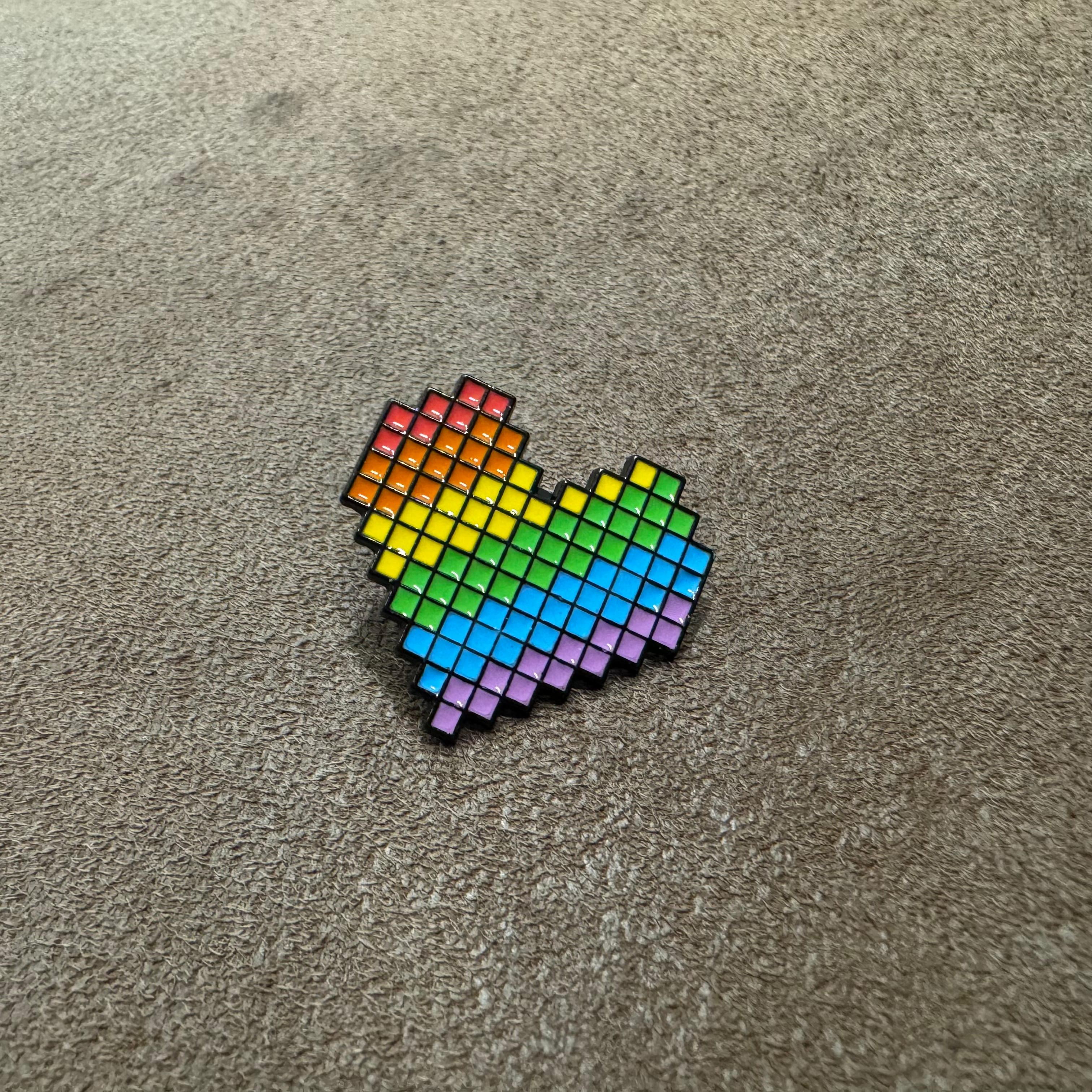 8 bit Heart Rainbow Pin