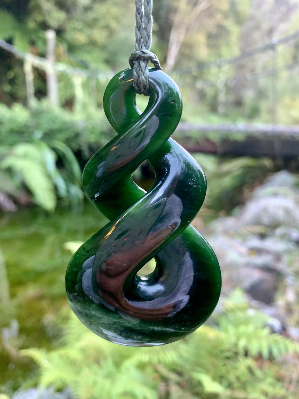 Thumbnail: Pounamu Pikorua 