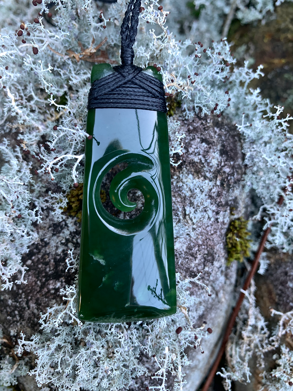 Pounamu Toki with Koru