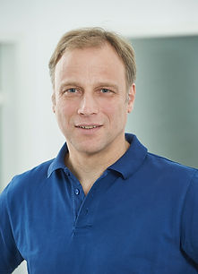 Dr. Carsten Mannes, Zahnarzt