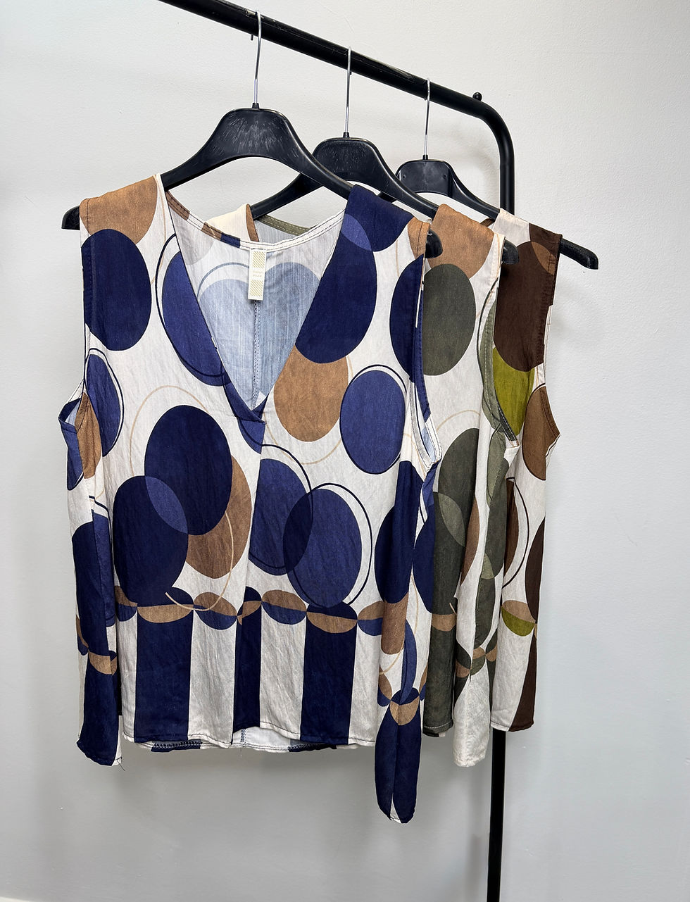 Thumbnail: Circle Print V Neck Top