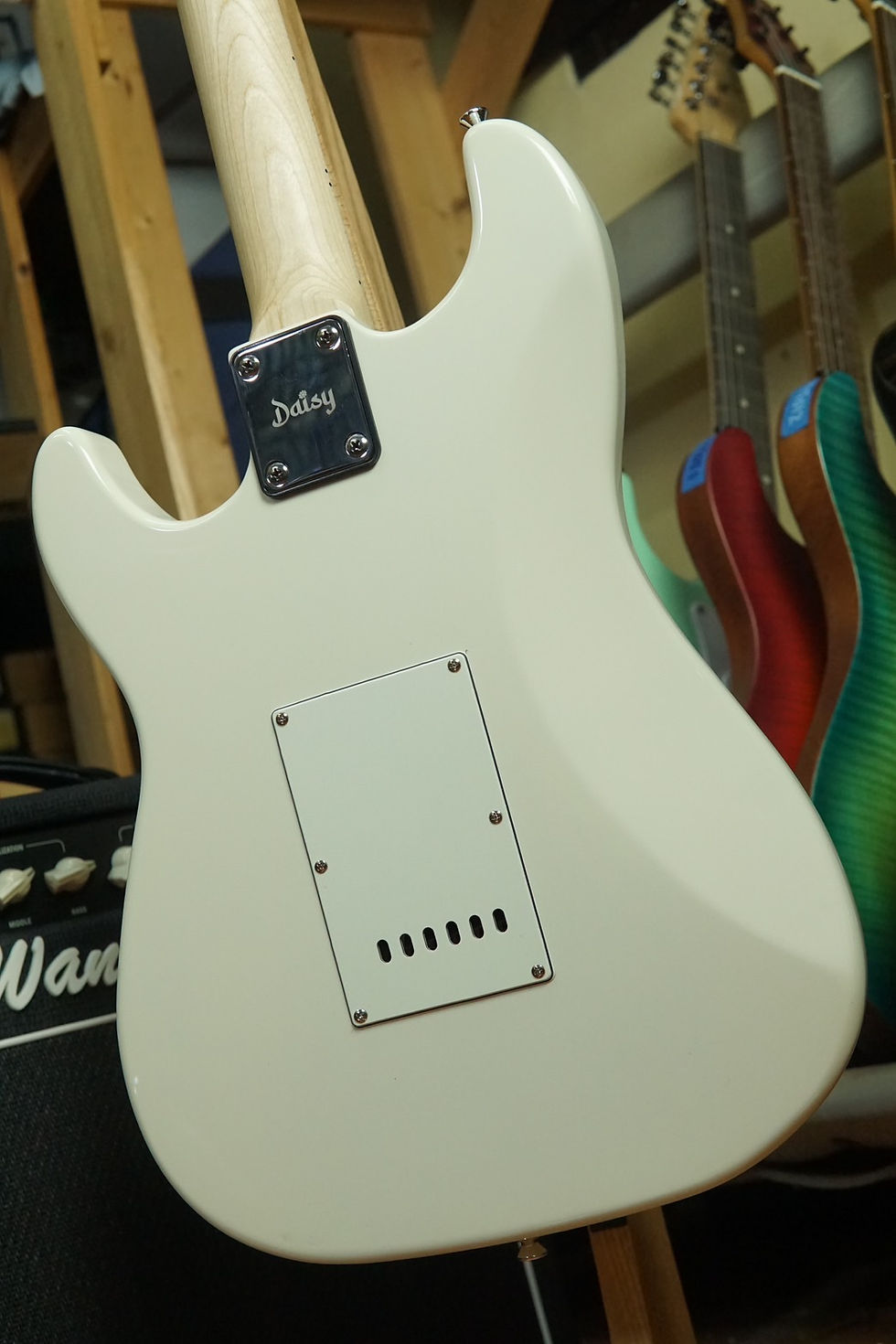 Thumbnail: Daisy Guitar JENI 2025