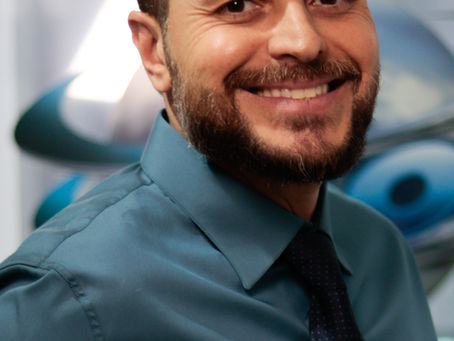 Ortognática, próteses faciais definitivas e implantes de alta complexidade.