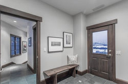Shelley Cameron Interior Designer
