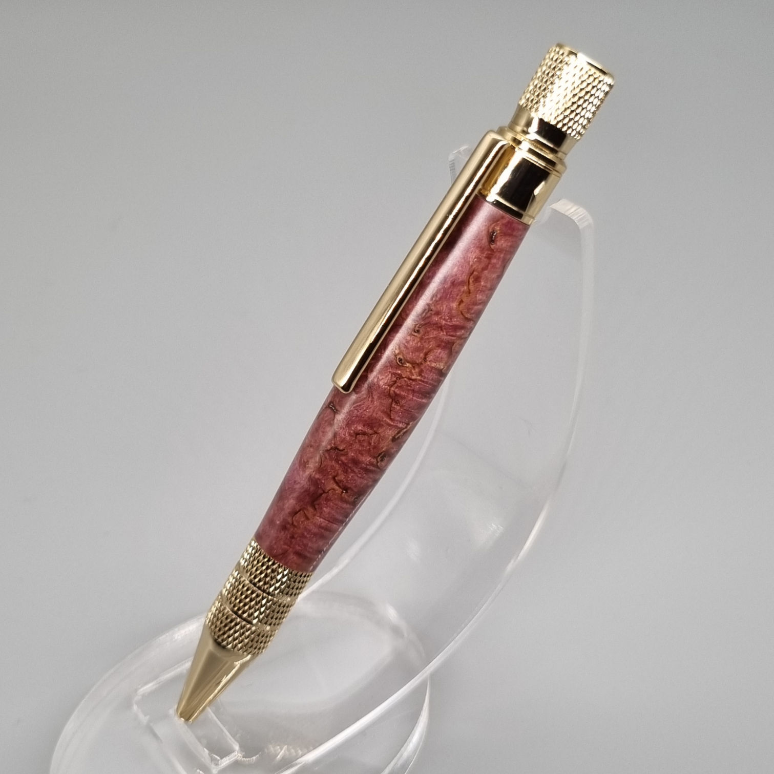 Headwind pen from Beaufort Ink made of curly birch