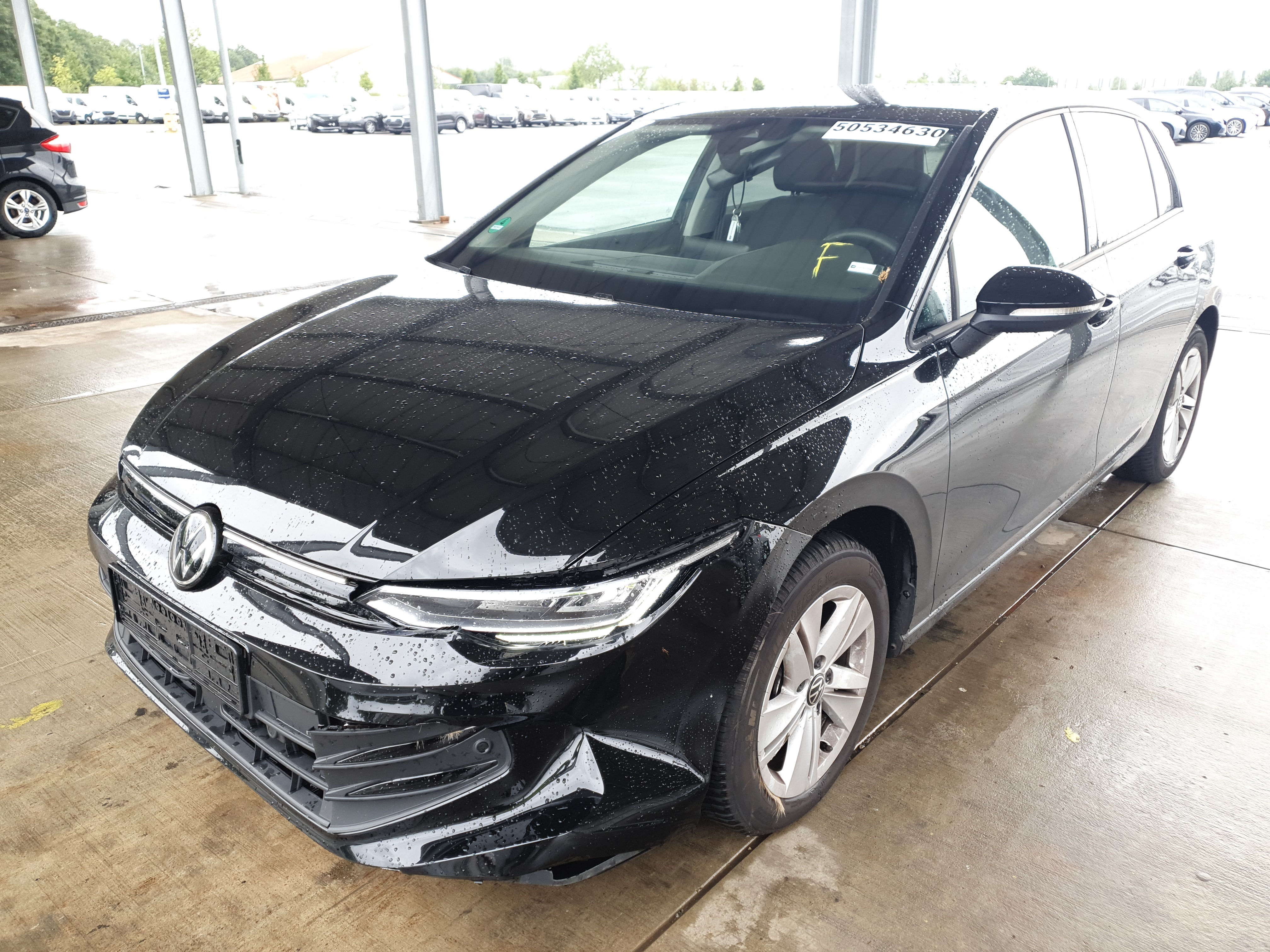 2025 Volkswagen Golf 8 Lim. 1.5 TSI 85 kW Life - 12.165 KM