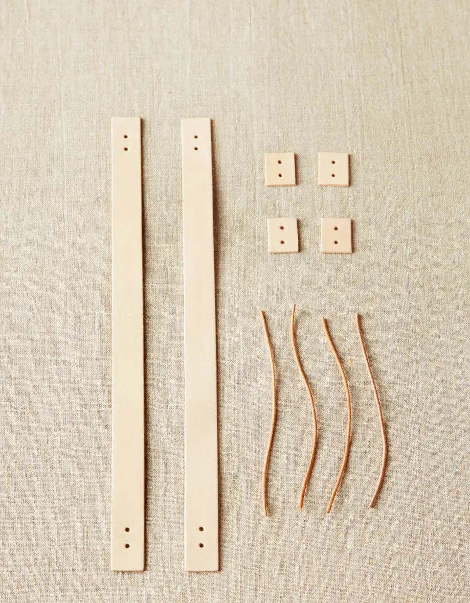 Thumbnail: Cocoknits Short Leather Handle Kit