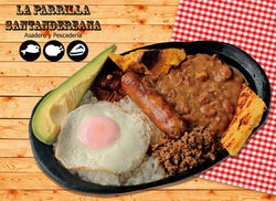 bandeja paisa 2_edited