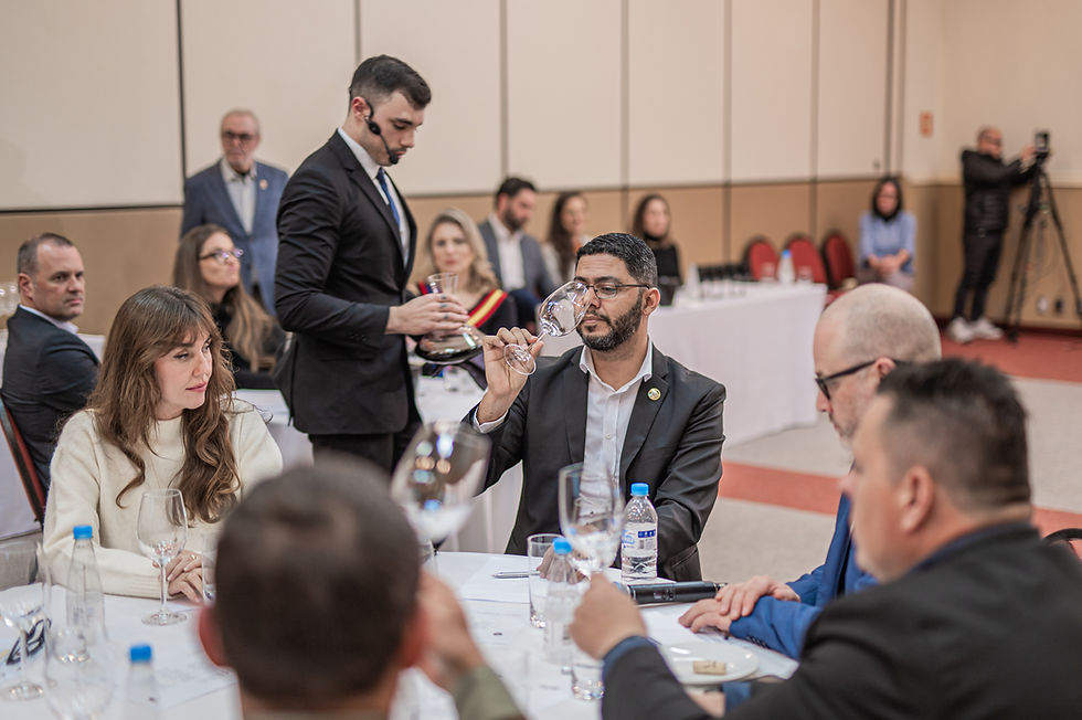 Certificação PIN Verde Amarelo e Concurso Melhor Sommelier do Rio Grande do SulABS-RS qualifica e premia profissionais de excelência