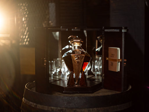 Weber Haus exibe na APAS 2026 sua cachaça com diamante em edição limitada de R$ 16 mil