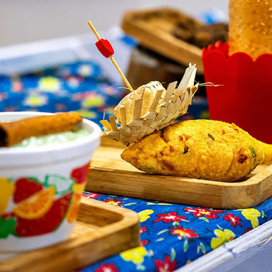 Festa Junina Vegana convida apaixonados para dançar forró e celebrar o amor com comida afetiva na Liberdade