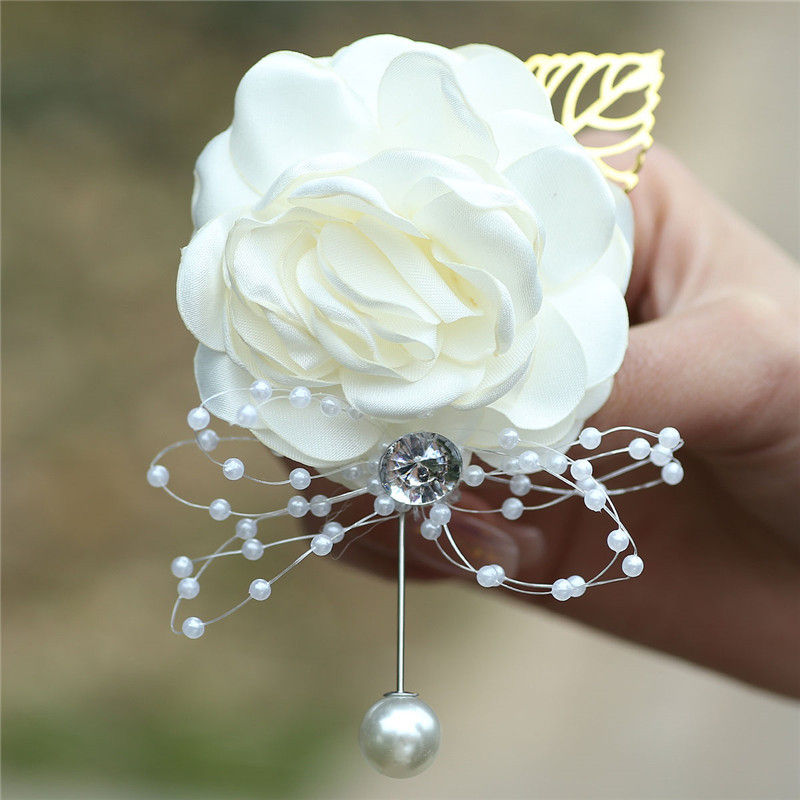 Thumbnail: rose brooch pin