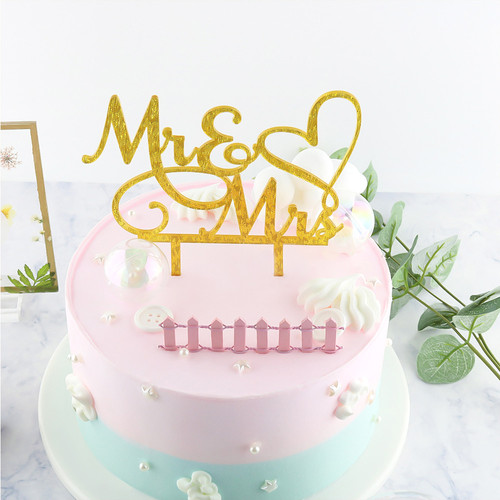 Topper Per Torta In Legno Con Scritta In Inglese We Still Do Mr & Mrs Topper Per Torta In Legno Con Scritta In Inglese We Still Do Mr & Mrs