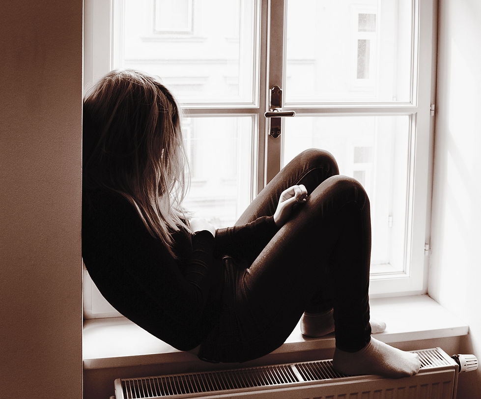 Vrouw op Vensterbank
