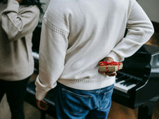 The 7 Best Christmas Gifts For the Modern Gentleman To Give