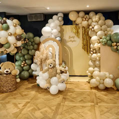 Elegant Teddy Bear Baby Shower with a Touch of Luxury - Celebrate in Style