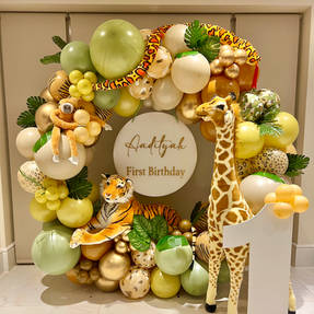 Wild_one_birthday_guildford_confetti_party