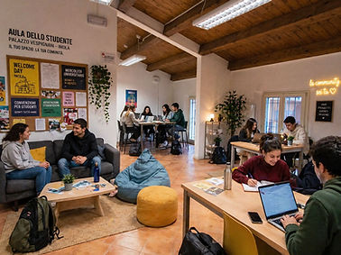 Imola città universitaria con spazi per studenti, aggregazione e vita culturale