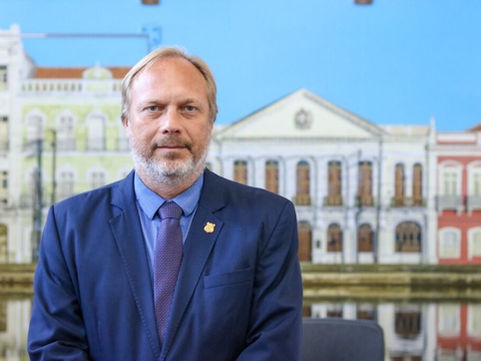 Chefe da Polícia Civil de Pernambuco pede exoneração e deixa o cargo; novo delegado-geral é nomeado