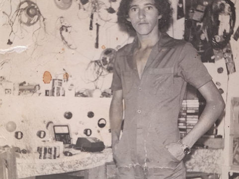 Quadro Lembranças/Histórias Vivas: Biu do Som - A Voz Inconfundível da Comunicação