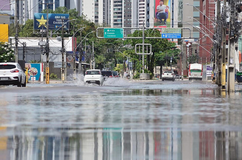 Inmet emite alerta de chuvas intensas para 46 cidades de Pernambuco
