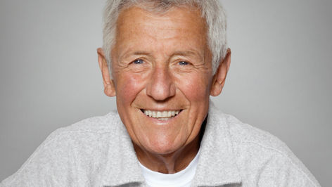 同一企業に84年間勤務